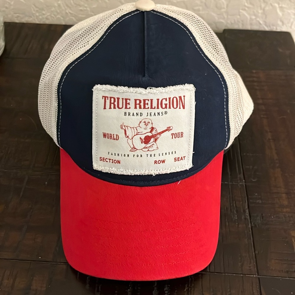 ✅✅True Religion Navy & Red Trucker Frayed Edged Buddha Snap back